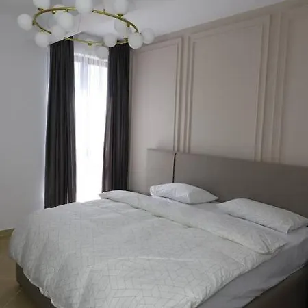Cozy * Tirana